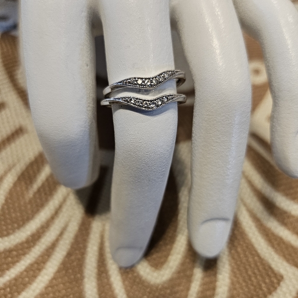 🛑SOLD🛑ales Set of 2 Diamond Accent Vintage-Style Contour Bands in 14k White - Picture 10 of 10